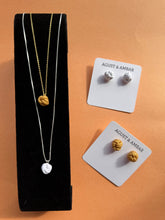 Load image into Gallery viewer, Necklace tie the knot (silver)
